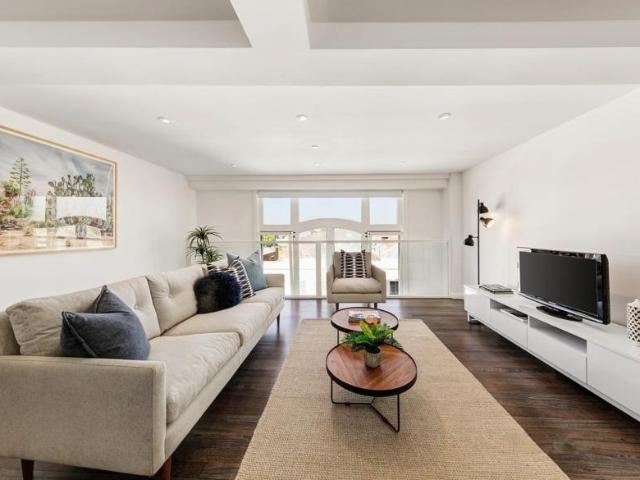 2 Bedroom Apartment Prahran VIC 101583198