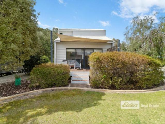 2 Bedroom Apartment Preston Beach WA 105932605