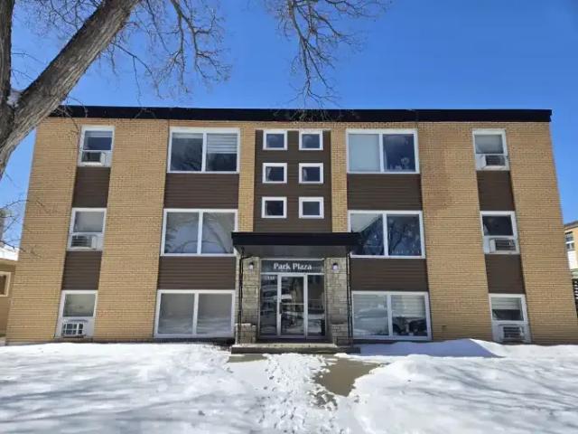 2 Bedroom Apartment Regina SK 102085712