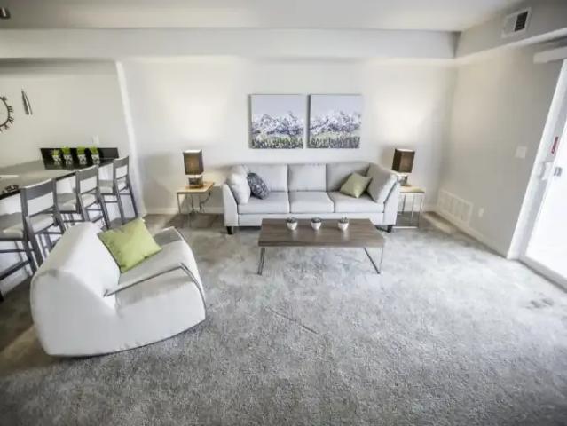 2 Bedroom Apartment Regina SK 105410244