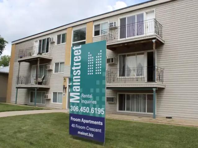2 Bedroom Apartment Regina SK 105466422