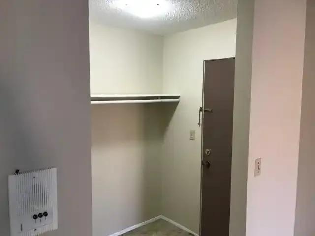 2 Bedroom Apartment Red Deer AB LS105580690