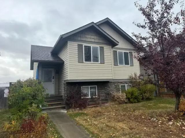 2 Bedroom Apartment Red Deer AB 104224023