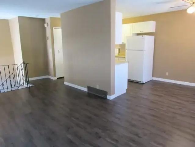 2 Bedroom Apartment Red Deer AB 104434218