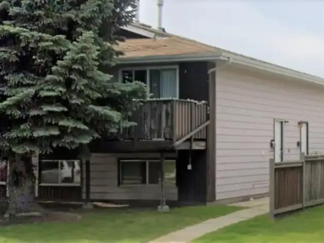 2 Bedroom Apartment Red Deer AB 105309005