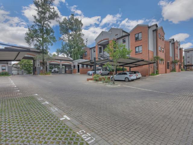 2 Bedroom Apartment Rented in Bryanston