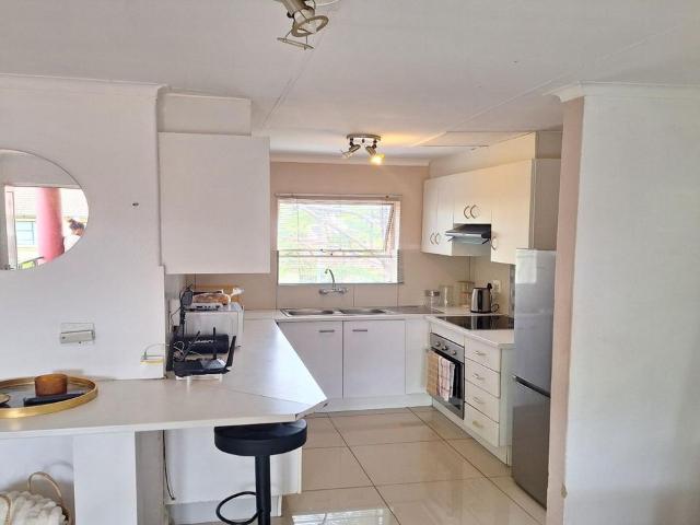2 Bedroom apartment rented in Bryanston, Sandton