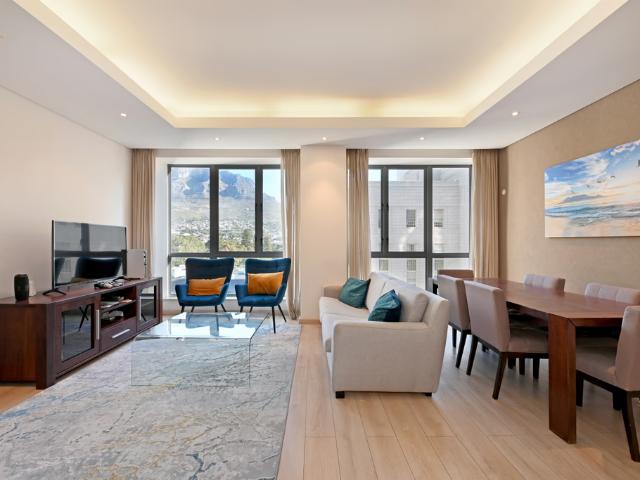 2 Bedroom Apartment Rented in Cape Town City Centre | LIONLEAD Real Estate