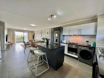 2 Bedroom apartment rented in Century City, Milnerton