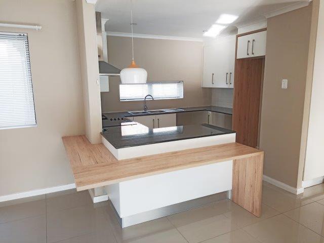 2 Bedroom Apartment Rented in Fairview