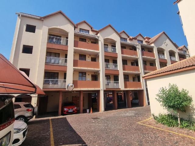 2 Bedroom apartment rented in Ferndale, Randburg