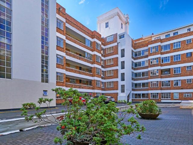 2 Bedroom Apartment Rented in Killarney | Zareena Kara Properties