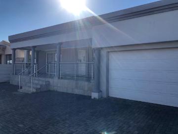 2 Bedroom Apartment Rented in Laudium | Fair Properties
