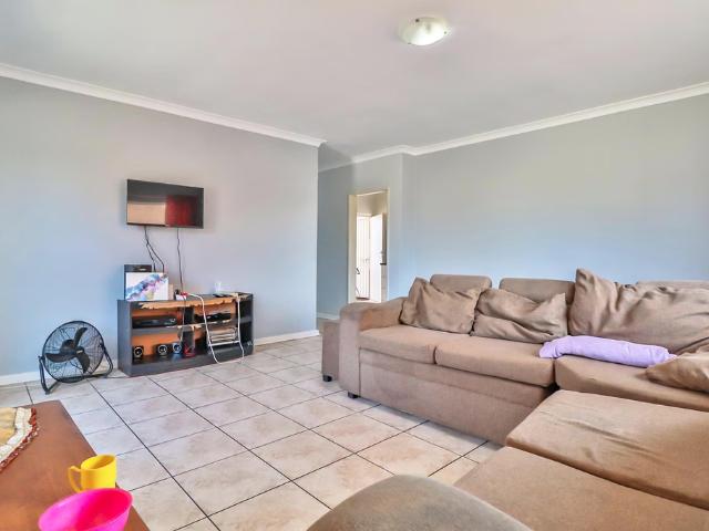 2 Bedroom Apartment Rented in North End