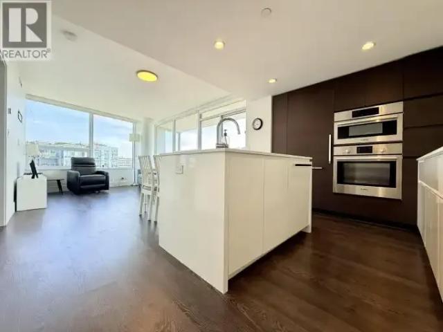 2 Bedroom Apartment Richmond BC 104506953