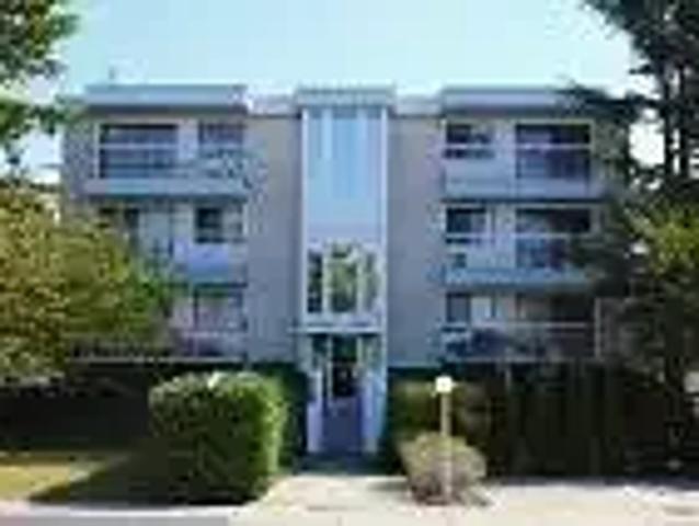 2 Bedroom Apartment Richmond BC 105377582