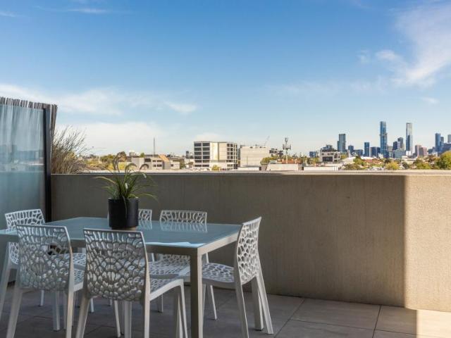 2 Bedroom Apartment Richmond VIC 101583021