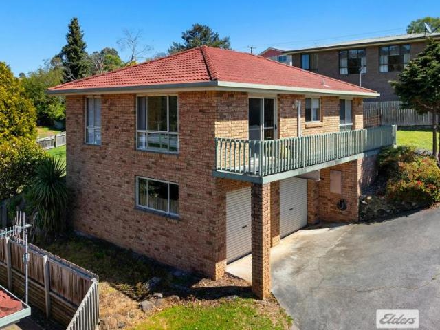 2 Bedroom Apartment Romaine TAS 105932105