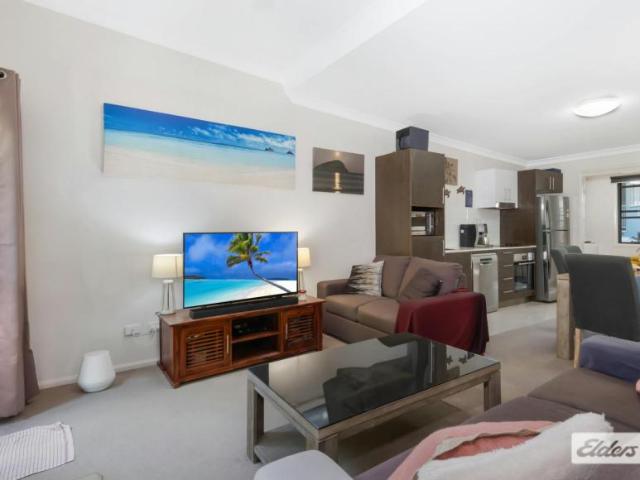 2 Bedroom Apartment Rosslyn QLD 105944007