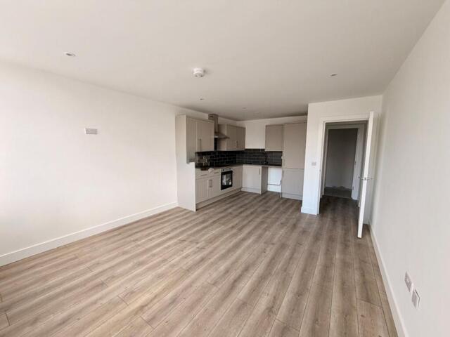 2 Bedroom Apartment Rotherham South Yorkshire 103485602