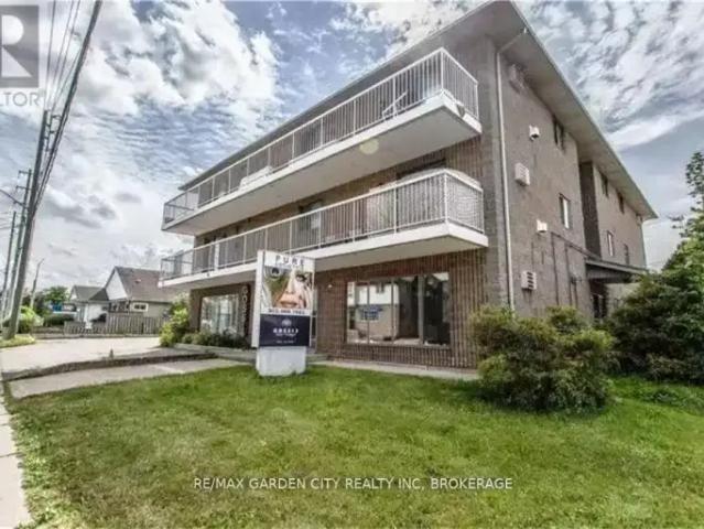 2 Bedroom Apartment St. Catharines ON 105023493