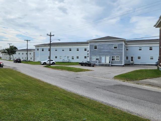 2 Bedroom Apartment Stephenville NL 103878793