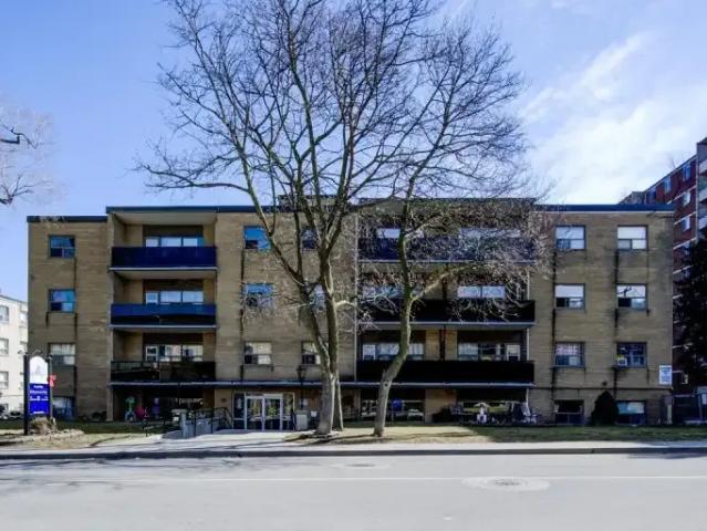 2 Bedroom Apartment Stoney Creek ON 104782650