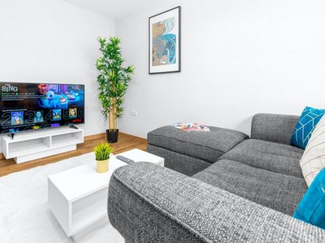 2 Bedroom Apartment Stourbridge Stourbridge 66841075