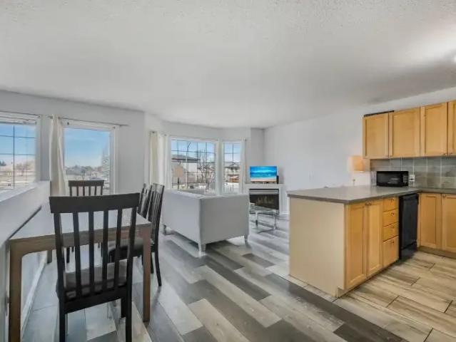2 Bedroom Apartment Strathmore AB 105022776