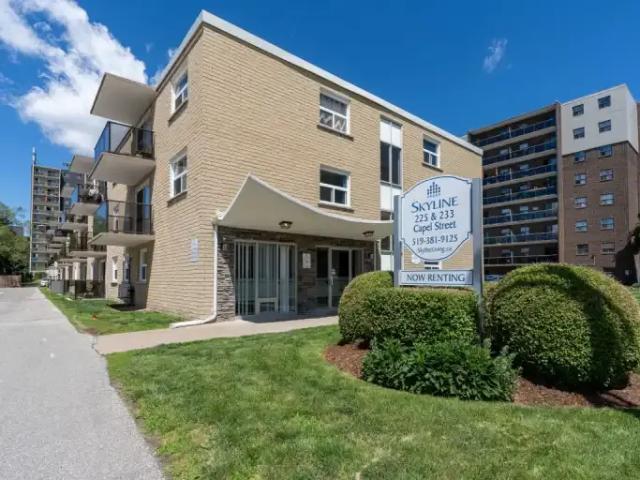 2 Bedroom Apartment Sarnia ON LS104106203
