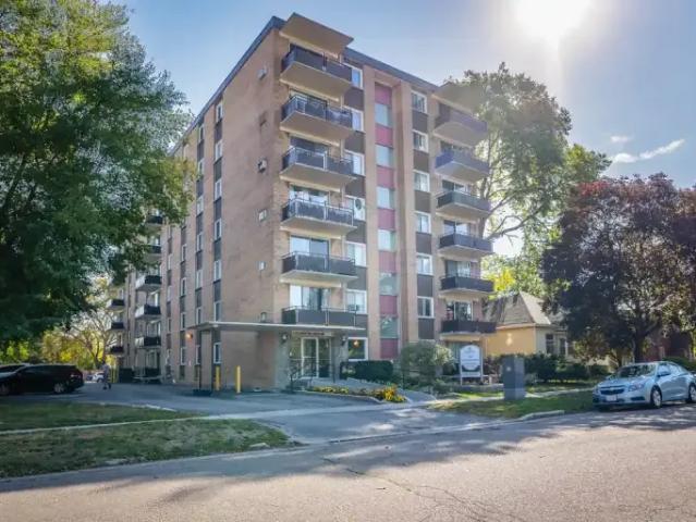 2 Bedroom Apartment Sarnia ON LS104680971