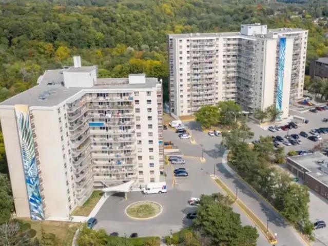 2 Bedroom Apartment Scarborough ON 103651432