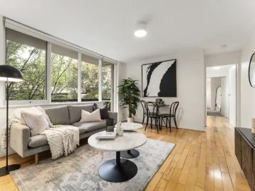 2 Bedroom Apartment South Yarra VIC LS102432195