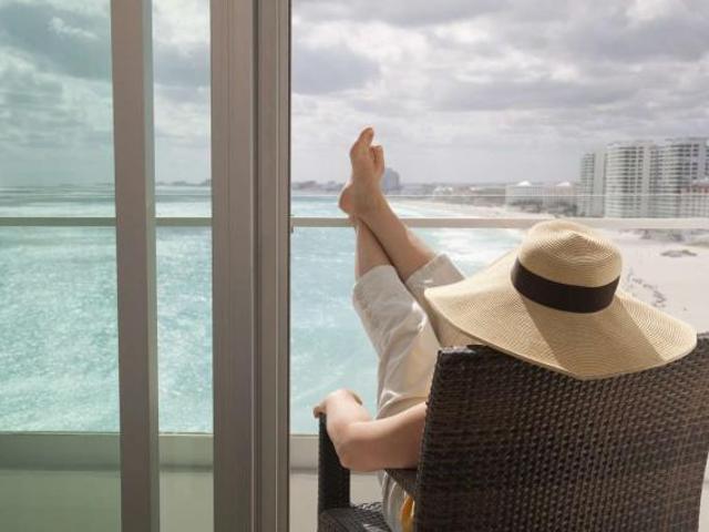 2 Bedroom Apartment SOUTHPORT QLD 78465774