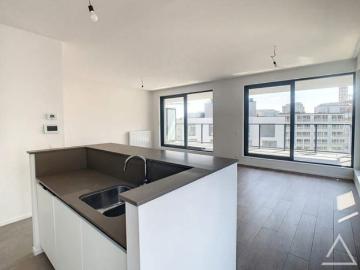 2 bedroom apartment + terrace