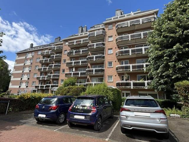 2 bedroom apartment, terrace and cellar