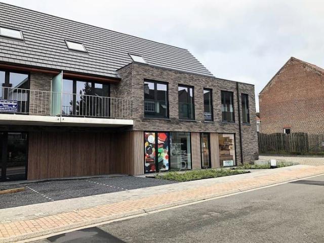 2 BEDROOM APARTMENT + TERRACE + PARKING SPACE