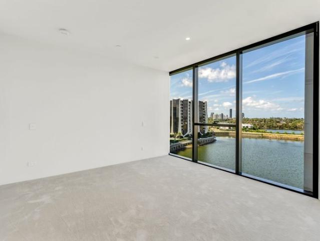 2 Bedroom Apartment 'The Lanes Residences'