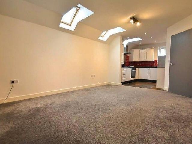 2 Bedroom Apartment Available Arranging tenancy