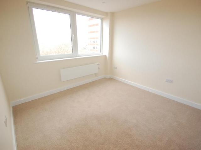 2 bedroom Apartment To Let