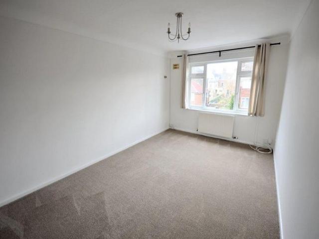 2 Bedroom Apartment Available Arranging tenancy