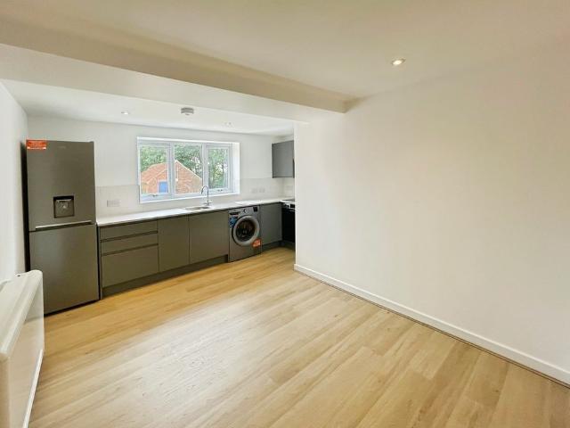 2 bedroom Apartment to let