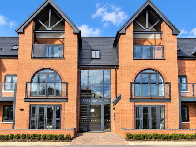 2 bedroom apartment to let