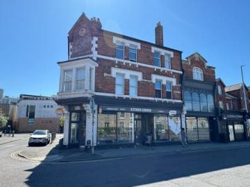 2 bedroom Apartment To Let