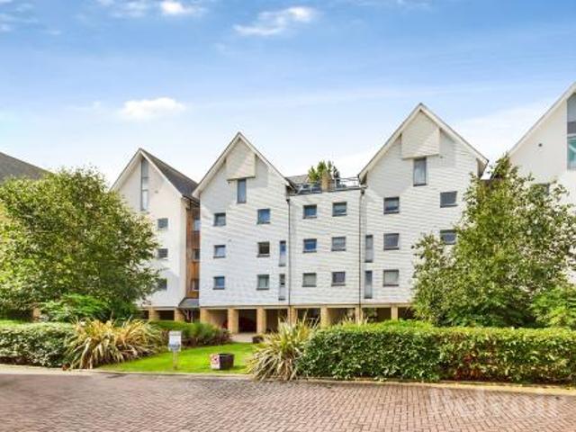 2 bedroom Apartment To Let