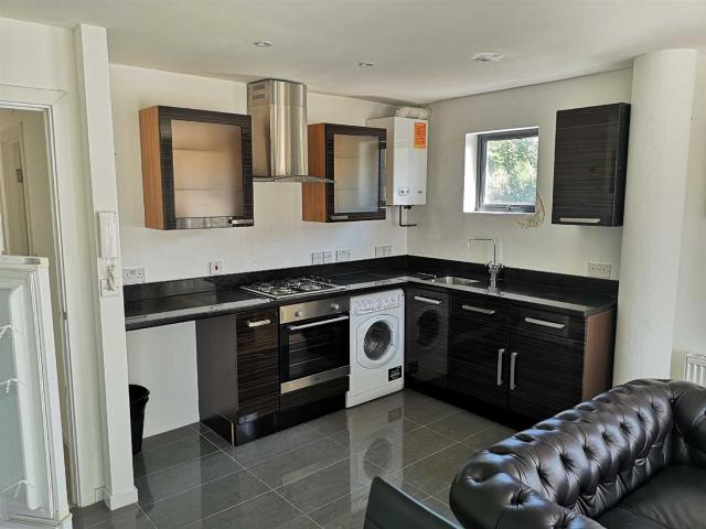 2 bedroom Apartment to let