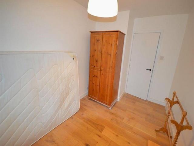 2 Bedroom Apartment Available Arranging tenancy