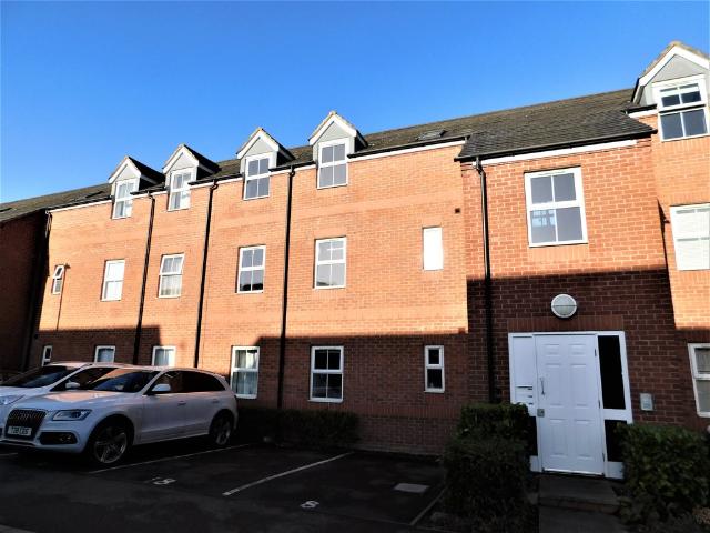 2 bedroom apartment to let