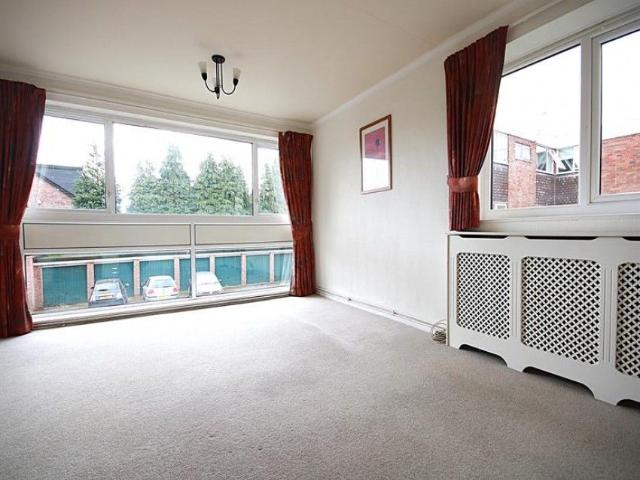 2 Bedroom Apartment To Let