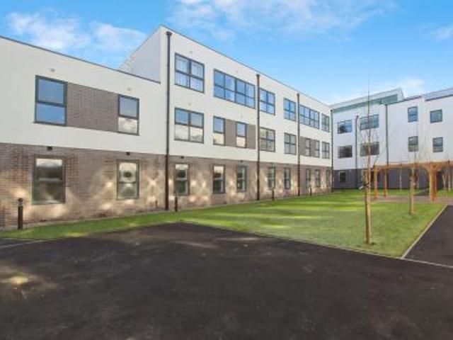 2 bedroom Apartment To Let